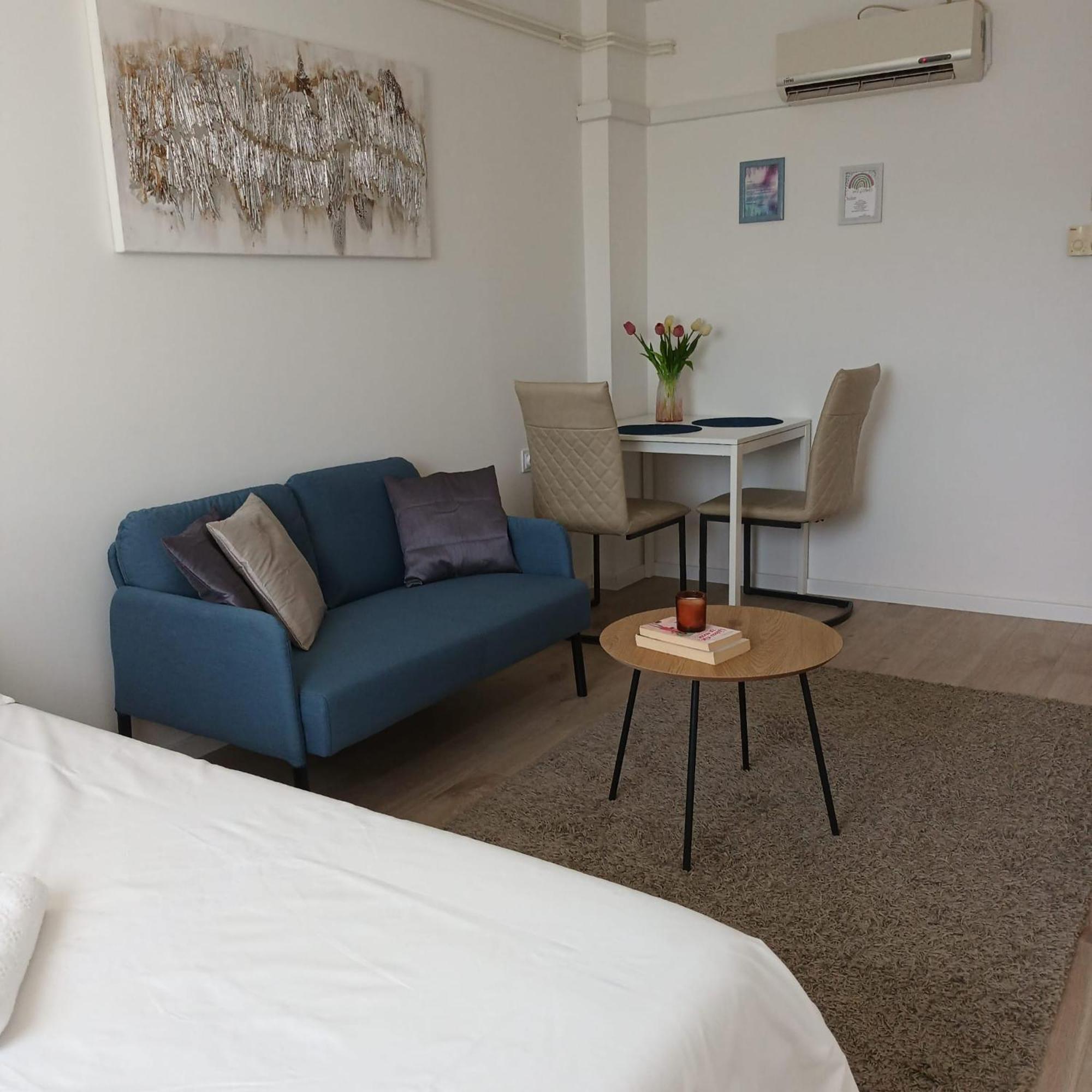 Coconut Grove Apartment Zagreb Exterior foto